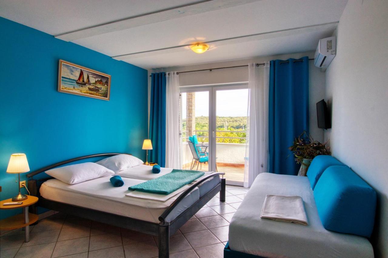 Apartman Studio Pula Exterior foto