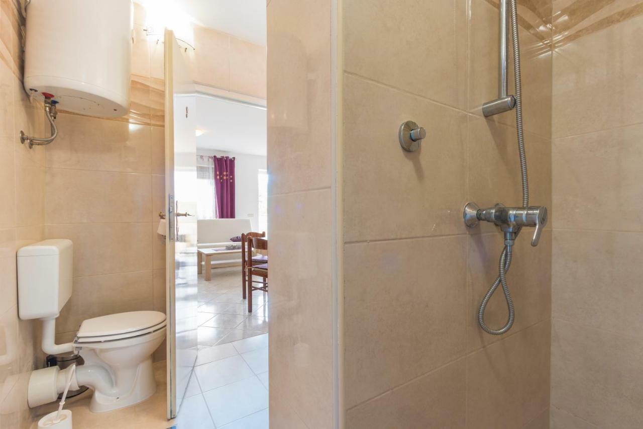 Apartman Studio Pula Exterior foto