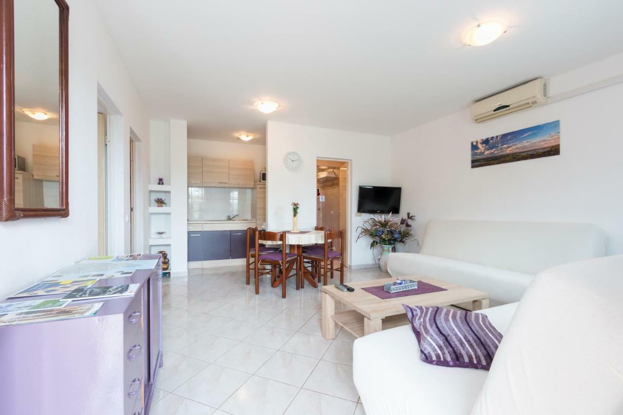 Apartman Studio Pula Exterior foto